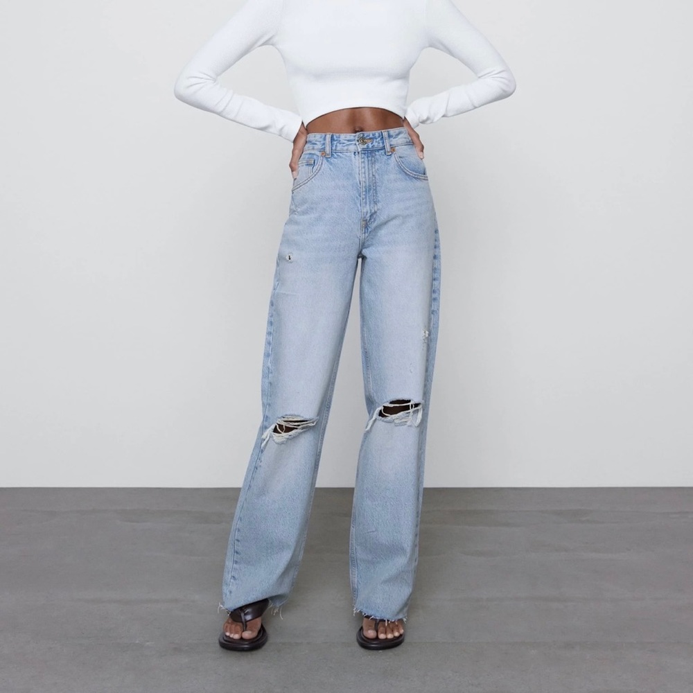 Brand New Zara Women’s High Waisted Wide Legged Jeans